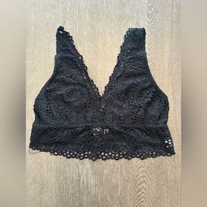 ALTARD STATE BLACK LACE BRALETTE - Size Large SKU:533